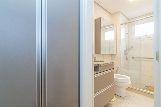 Imagem Apartamento com 2 Quartos à Venda, 66 m² em Auxiliadora - Porto Alegre