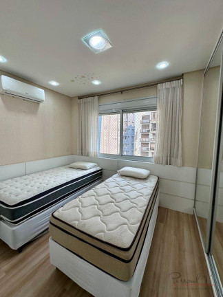 Imagem Apartamento com 3 Quartos à Venda, 217 m² em Centro - Florianópolis Imagem Apartamento com 3 Quartos à Venda, 217 m² em Centro - Florianópolis
