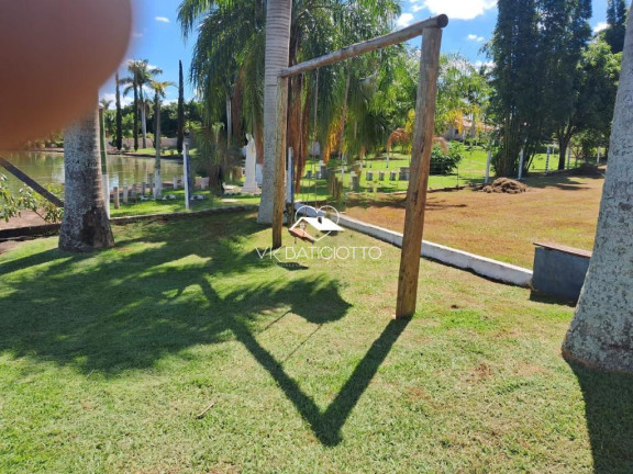 Imagem Chácara com 4 Quartos à Venda, 180 m² em Marinas Do Paranapanema - Santa Inês Imagem Chácara com 4 Quartos à Venda, 180 m² em Marinas Do Paranapanema - Santa Inês