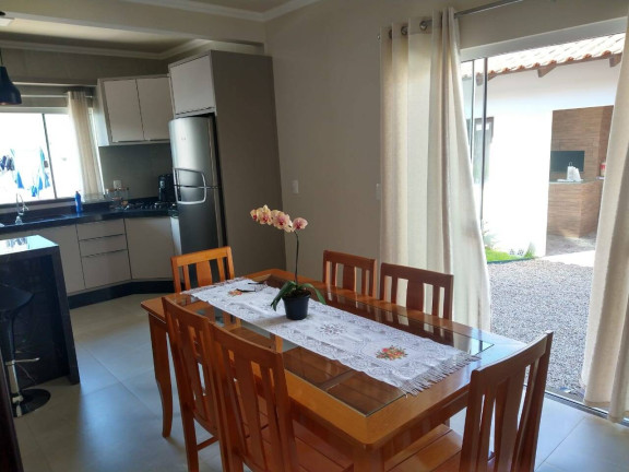 Imagem Casa com 3 Quartos à Venda, 153 m² em Bairro Joaia - Tijucas Imagem Casa com 3 Quartos à Venda, 153 m² em Bairro Joaia - Tijucas