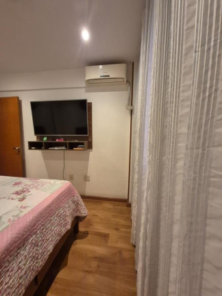 Imagem Apartamento com 2 Quartos à Venda, 80 m² em Ramos - Rio De Janeiro