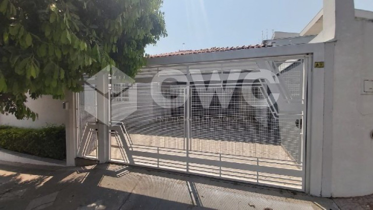 Imóvel com 3 Quartos à Venda,  em Jardim Jequitibá - Marília