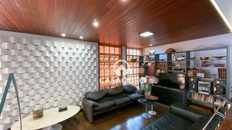 Imagem Casa com 4 Quartos à Venda, 283 m² em Serra - Belo Horizonte Imagem Casa com 4 Quartos à Venda, 283 m² em Serra - Belo Horizonte