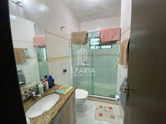 Imagem Casa com 3 Quartos à Venda, 159 m² em Brasilia - Itapoá
