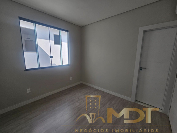 Imagem Casa com 4 Quartos à Venda, 209 m² em Planalto - Belo Horizonte