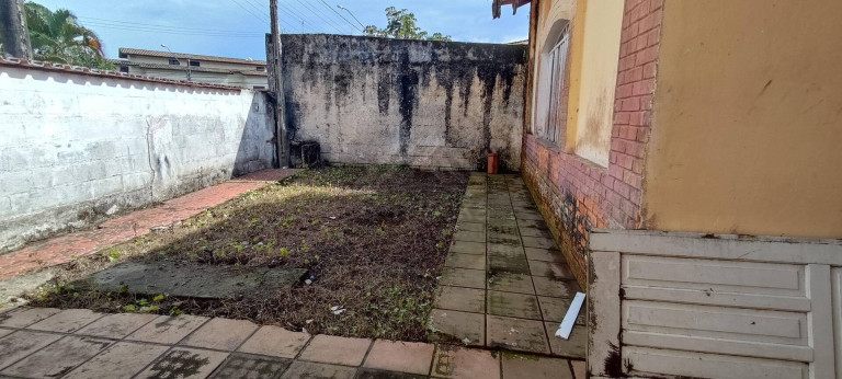 Imagem Casa com 2 Quartos à Venda, 252 m² em Praia Dos Sonhos - Itanhaém Imagem Casa com 2 Quartos à Venda, 252 m² em Praia Dos Sonhos - Itanhaém