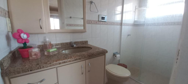 Imagem Sobrado com 4 Quartos à Venda, 270 m² em Capão Novo - Capao Da Canoa
