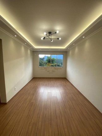 Apartamento com 2 Quartos à Venda, 51 m² em Araras - Teresópolis