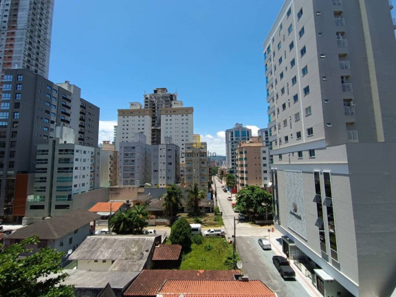 Imagem Apartamento com 2 Quartos para Temporada, 76 m² em Meia Praia - Itapema