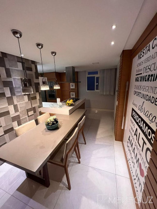 Imagem Cobertura com 4 Quartos à Venda, 232 m² em Centro - Guarapari