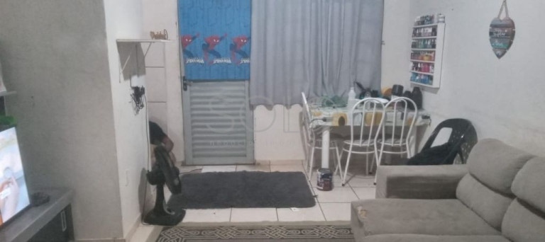 Imagem Casa com 2 Quartos à Venda, 200 m² em Parque Residencial Valle Verde - Araraquara Imagem Casa com 2 Quartos à Venda, 200 m² em Parque Residencial Valle Verde - Araraquara