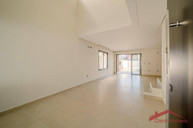 Imagem Casa com 3 Quartos à Venda, 161 m² em Saguaçu - Joinville