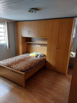 Imagem Casa com 3 Quartos à Venda, 210 m² em Guaíra - Curitiba