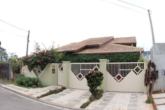 Imagem Casa com 2 Quartos à Venda, 480 m² em Vila Petrópolis - Atibaia