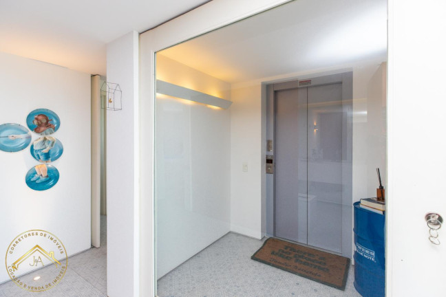 Imagem Imóvel com 3 Quartos à Venda, 260 m² em Alphaville Empresarial - Barueri Imagem Imóvel com 3 Quartos à Venda, 260 m² em Alphaville Empresarial - Barueri