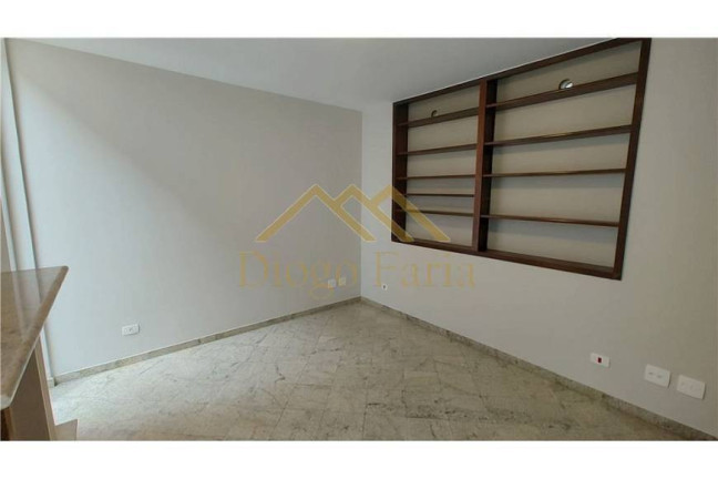 Imagem Casa com 3 Quartos para Alugar, 450 m² em Vila Nova Conceição - São Paulo Imagem Casa com 3 Quartos para Alugar, 450 m² em Vila Nova Conceição - São Paulo
