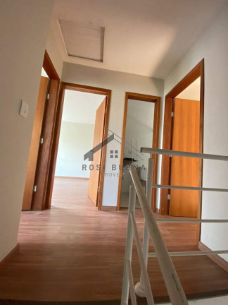 Imagem Sobrado com 3 Quartos à Venda, 100 m² em Santa Cândida - Curitiba