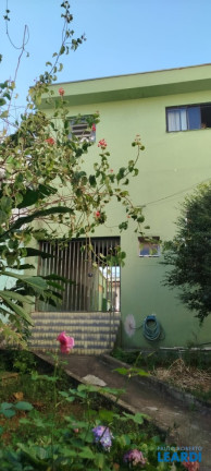 Imagem Sobrado com 4 Quartos à Venda, 261 m² em Vila Gilda - Santo André Imagem Sobrado com 4 Quartos à Venda, 261 m² em Vila Gilda - Santo André