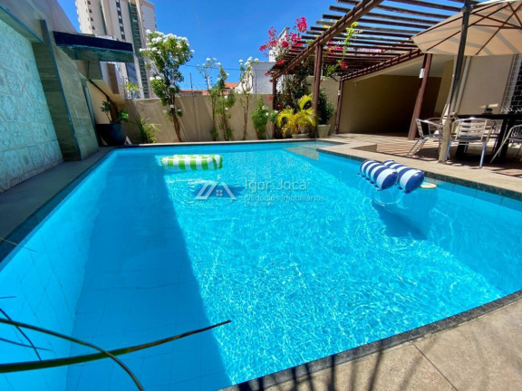 Casa com 3 Quartos à Venda, 200 m² em Papicu - Fortaleza