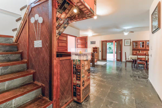 Imagem Casa com 4 Quartos à Venda, 120 m² em Guaecá - São Sebastião Imagem Casa com 4 Quartos à Venda, 120 m² em Guaecá - São Sebastião
