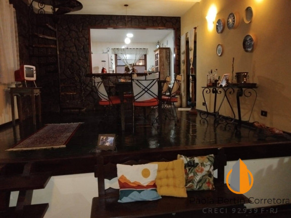 Imagem Casa com 5 Quartos à Venda, 380 m² em Recanto De Itaipuaçu (itaipuaçu) - Maricá Imagem Casa com 5 Quartos à Venda, 380 m² em Recanto De Itaipuaçu (itaipuaçu) - Maricá