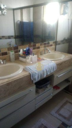 Imagem Casa com 3 Quartos à Venda, 220 m² em Nova Aliança - Ribeirão Preto Imagem Casa com 3 Quartos à Venda, 220 m² em Nova Aliança - Ribeirão Preto