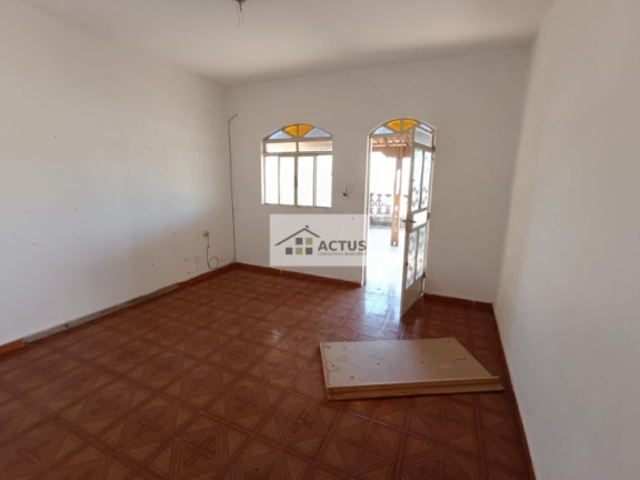 Imagem Casa com 3 Quartos à Venda, 720 m² em Independência (barreiro) - Belo Horizonte Imagem Casa com 3 Quartos à Venda, 720 m² em Independência (barreiro) - Belo Horizonte