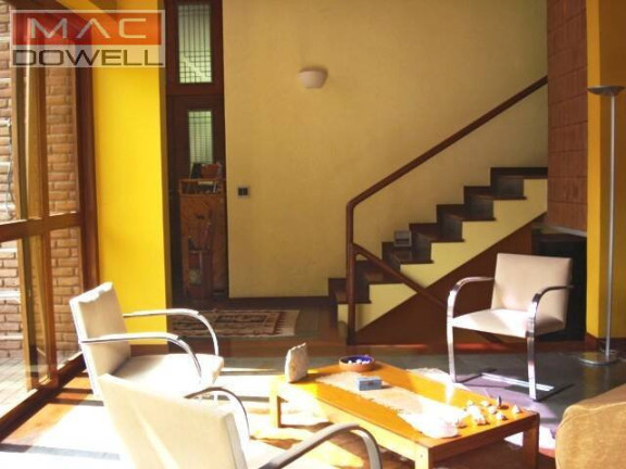 Imagem Casa com 4 Quartos à Venda, 350 m² em Laranjeiras / Rio De Janeiro / Rj - Rio De Janeiro Imagem Casa com 4 Quartos à Venda, 350 m² em Laranjeiras / Rio De Janeiro / Rj - Rio De Janeiro
