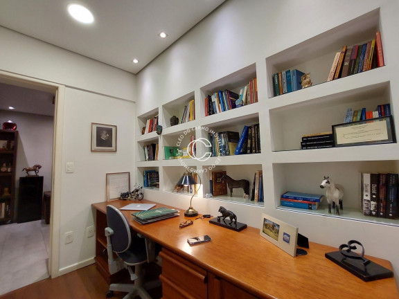 Imagem Apartamento com 2 Quartos à Venda, 84 m² em Centro - Santa Maria