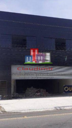 Imagem Galpão à Venda ou Locação, 1.500 m² em Vila Carmosina - São Paulo Imagem Galpão à Venda ou Locação, 1.500 m² em Vila Carmosina - São Paulo