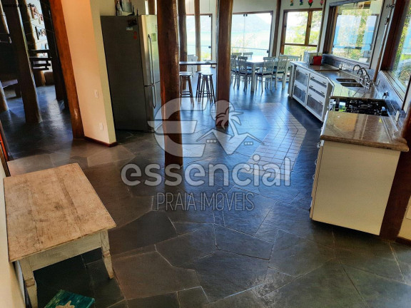 Imagem Casa com 4 Quartos à Venda, 320 m² em Praia Das Toninhas - Ubatuba Imagem Casa com 4 Quartos à Venda, 320 m² em Praia Das Toninhas - Ubatuba
