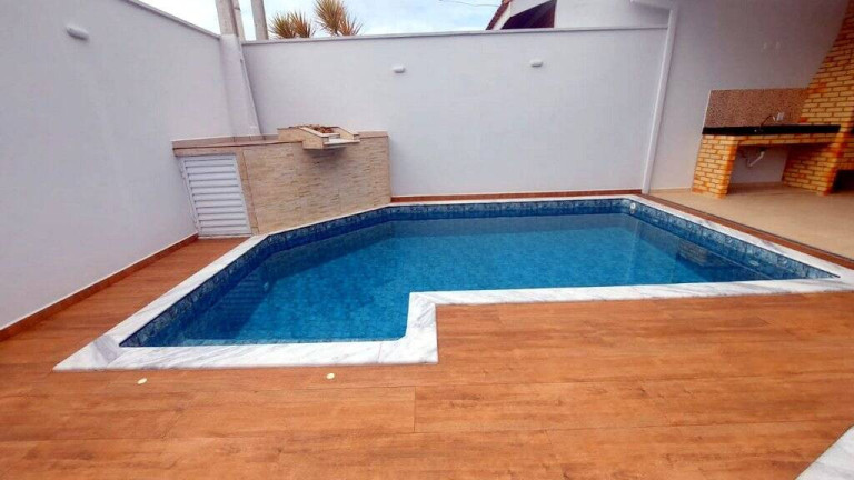 Imagem Casa com 3 Quartos à Venda, 250 m² em Parque Balneário Oasis - Peruíbe
