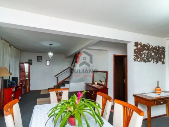 Imagem Casa com 4 Quartos à Venda, 280 m² em Vila Jardim - Porto Alegre