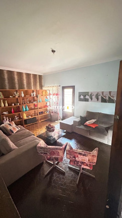 Imagem Sobrado com 4 Quartos à Venda, 300 m² em Centro - Franca Imagem Sobrado com 4 Quartos à Venda, 300 m² em Centro - Franca