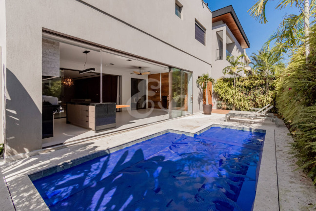 Imagem Casa de Condomínio com 5 Quartos à Venda, 400 m² em Tamboré - Santana De Parnaíba Imagem Casa de Condomínio com 5 Quartos à Venda, 400 m² em Tamboré - Santana De Parnaíba