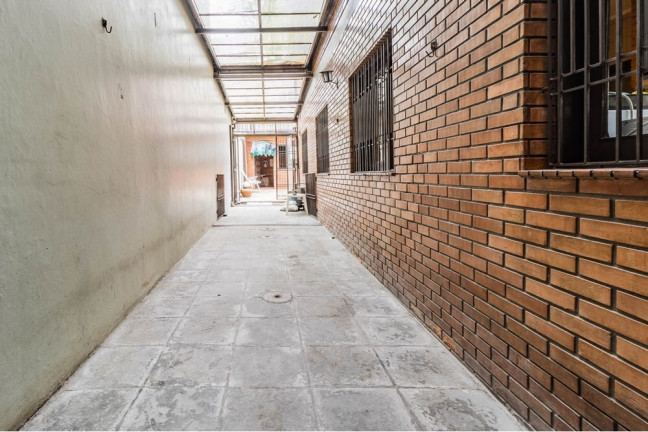 Imagem Casa com 3 Quartos à Venda, 380 m² em Partenon - Porto Alegre Imagem Casa com 3 Quartos à Venda, 380 m² em Partenon - Porto Alegre