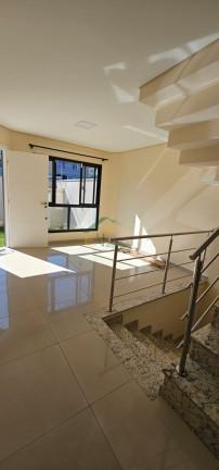 Imagem Casa de Condomínio com 3 Quartos para Alugar, 132 m² em Bairro Alto - Curitiba Imagem Casa de Condomínio com 3 Quartos para Alugar, 132 m² em Bairro Alto - Curitiba