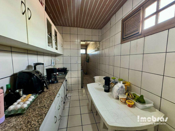 Imagem Casa com 7 Quartos à Venda, 731 m² em Montese - Fortaleza Imagem Casa com 7 Quartos à Venda, 731 m² em Montese - Fortaleza