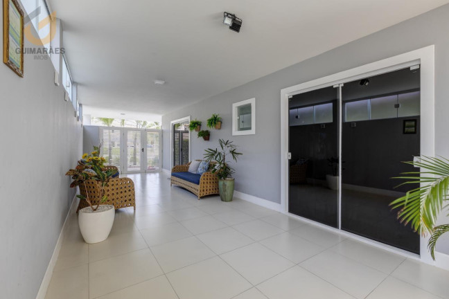Imagem Casa com 5 Quartos à Venda, 300 m² em Miragem - Lauro De Freitas Imagem Casa com 5 Quartos à Venda, 300 m² em Miragem - Lauro De Freitas