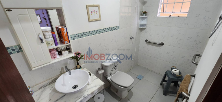 Imagem Sobrado com 4 Quartos à Venda, 175 m² em Nova Cerejeira - Atibaia