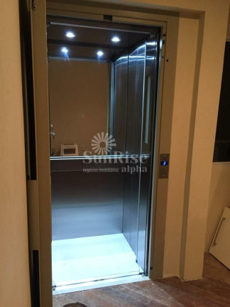Imagem Casa com 4 Quartos à Venda, 460 m² em Alphasítio - Santana De Parnaíba Imagem Casa com 4 Quartos à Venda, 460 m² em Alphasítio - Santana De Parnaíba