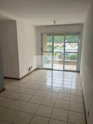Imagem Imóvel com 3 Quartos à Venda, 75 m² em Camorim - Rio De Janeiro Imagem Imóvel com 3 Quartos à Venda, 75 m² em Camorim - Rio De Janeiro