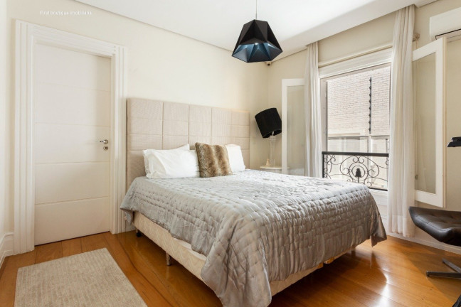Imagem Casa com 4 Quartos à Venda, 650 m² em Cidade Jardim - São Paulo Imagem Casa com 4 Quartos à Venda, 650 m² em Cidade Jardim - São Paulo