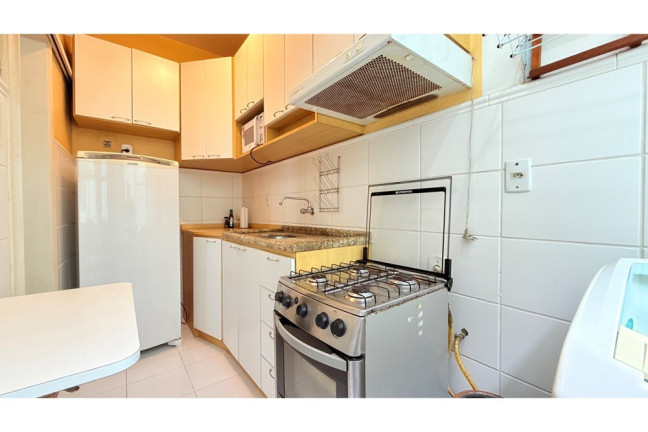 Imagem Apartamento com 2 Quartos à Venda, 49 m² em Centro Histórico - Porto Alegre
