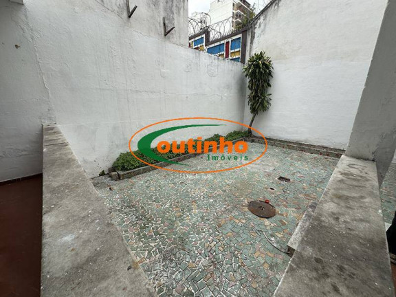 Imagem Casa com 4 Quartos à Venda, 206 m² em Vila Isabel - Rio De Janeiro Imagem Casa com 4 Quartos à Venda, 206 m² em Vila Isabel - Rio De Janeiro