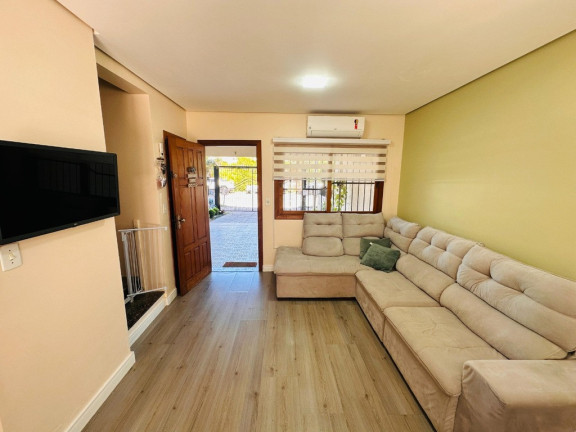 Imagem Casa com 3 Quartos à Venda, 215 m² em Hípica - Porto Alegre