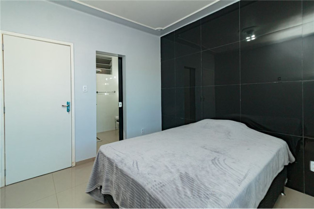 Imagem Apartamento com 2 Quartos à Venda, 68 m² em Centro Histórico - Porto Alegre Imagem Apartamento com 2 Quartos à Venda, 68 m² em Centro Histórico - Porto Alegre