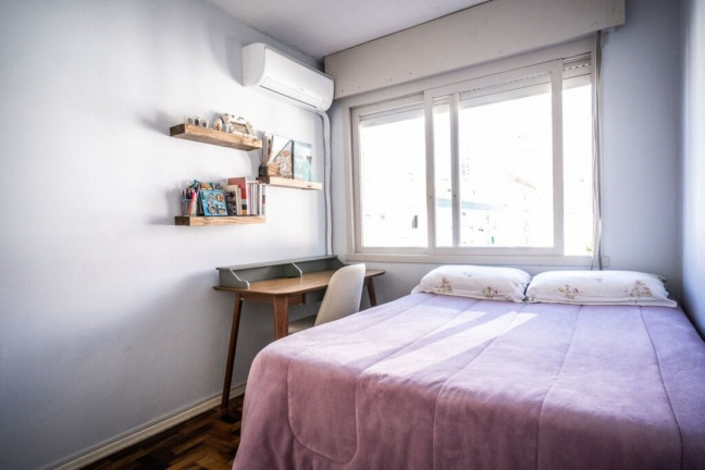 Imagem Apartamento com 2 Quartos à Venda, 5.800 m² em Vila Ipiranga - Porto Alegre