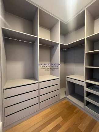 Imagem Casa com 4 Quartos à Venda, 560 m² em Alphaville Residencial Um - Barueri Imagem Casa com 4 Quartos à Venda, 560 m² em Alphaville Residencial Um - Barueri
