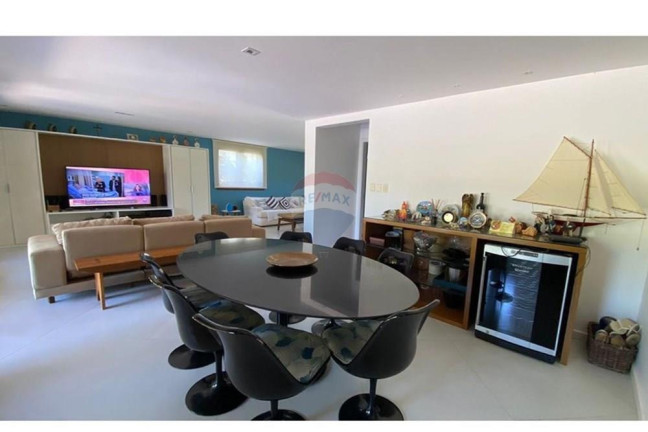 Imagem Casa de Condomínio com 4 Quartos à Venda, 250 m² em Praia Do Forte - Mata De São João Imagem Casa de Condomínio com 4 Quartos à Venda, 250 m² em Praia Do Forte - Mata De São João
